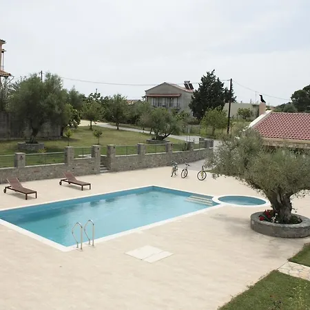 Evinos Garden Apartment Trikorfon Exterior photo