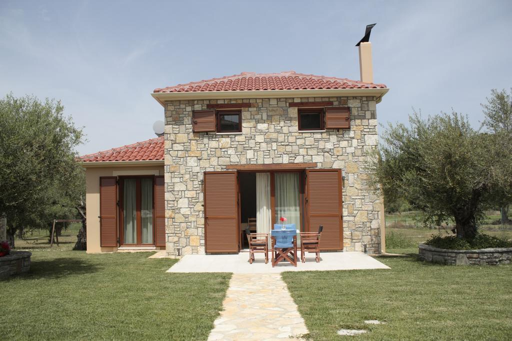 Evinos Garden Apartment Trikorfon